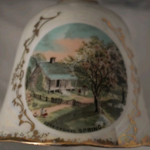 Norcrest Cameron Currier&Ives Spring bell| 9/10 - Picture 2 of 8